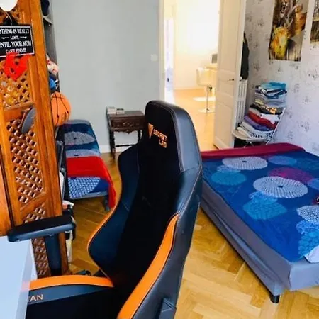 Spacious 5 Min To Sea Appartement
