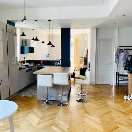 Appartement Spacious 5 Min To Sea
