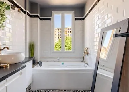 Apartment Rare 100m Gem In 5 Min To The Sea Nizza